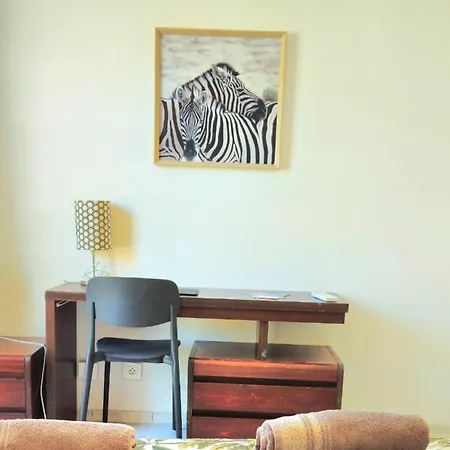 דירה Spacious 3 Close To Tram And Amenities